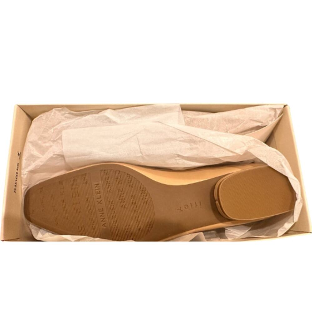 Anne Klein Cora Tailored Flats in Nude – NWT Size 11 - Picture 10 of 13